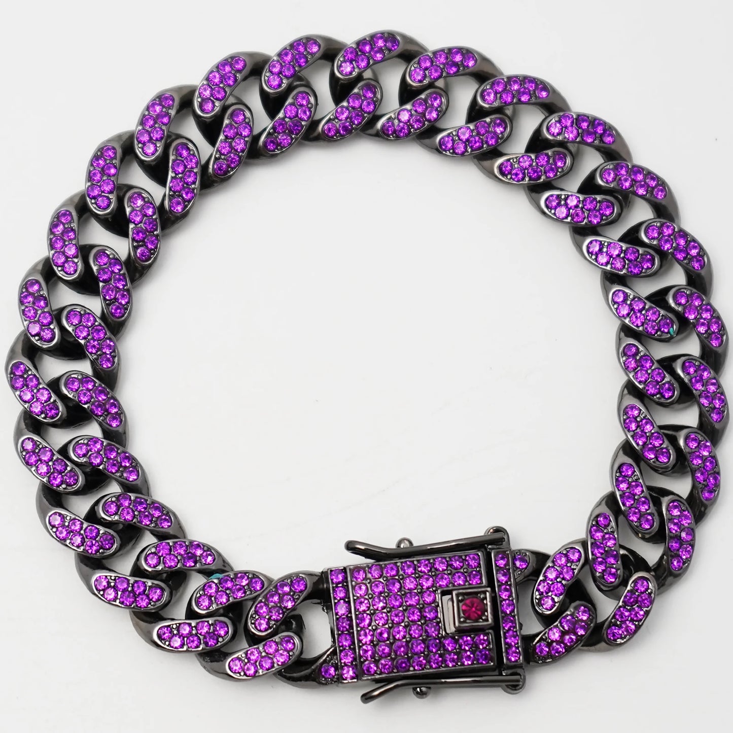 Metal Chain with Crystals Collar